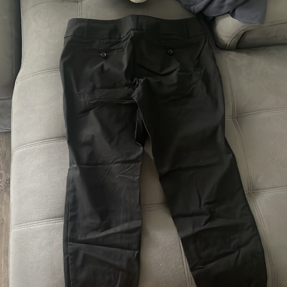 Capri pants - Picture 2 of 5
